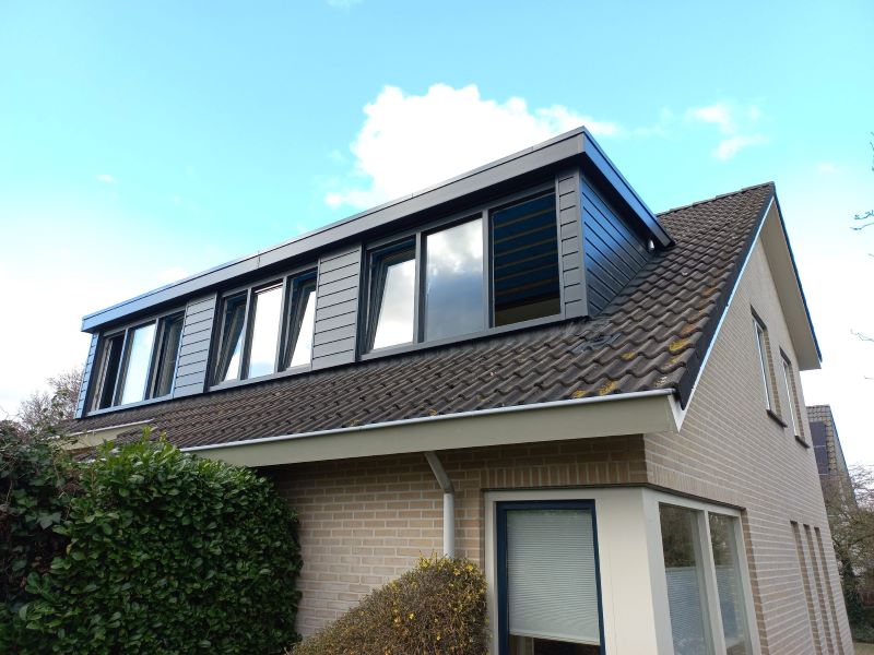 dakkapellen in utrecht laten plaatsen scheer