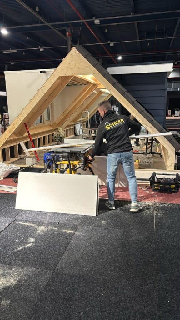 medewerker scheer beurseigenhuis